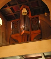 Autre vue de l'orgue Kuhn (avec le zoom). Cliché personnel