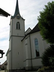 Vue de l'église de Menzingen. Cliché personnel (août 2008)