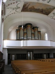 Vue de la nef en direction des orgues Rieger. Cliché personnel