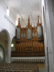 Vue générale de l'orgue avec la nef. Cliché personnel