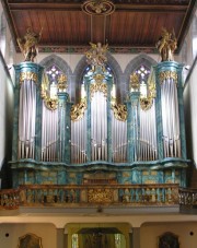 Une très belle vue de face de l'orgue (au zoom). Cliché personnel