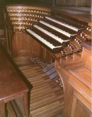 Console de l'orgue du Sacré Coeur, Paris. Cavaillé-Coll, 1898. Crédit: //infopuq.uequebec.ca/