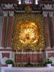 Autre vue de l'autel de la chapelle de la Vierge. Cliché personnel