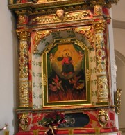 Détail du retable de l'autel gauche: intercession auprès de la Vierge pour aider les âmes du Purgatoire. Cliché personnel