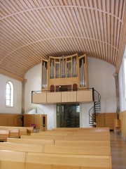 Vue intérieure en direction de l'orgue. Cliché personnel