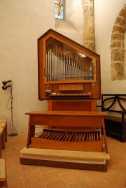 Vue de l'orgue de choeur Ziegler (4 jeux). Cliché personnel