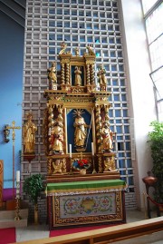 Vue de l'autel à droite du choeur (autel baroque). Cliché personnel