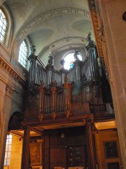 Vue de l'orgue depuis le transept. Cliché personnel
