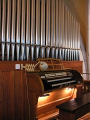 Temple de La Sagne: claviers de l'orgue Ziegler. Cliché personnel