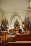 Vue intérieure de l'église. Cliché personnel (mai 2010)