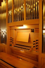 Vue de l'orgue et de sa console. Cliché personnel