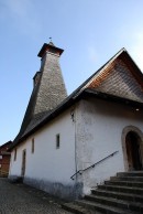Vue extérieure de la petite chapelle de Schwarzenburg. Cliché personnel