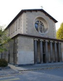 Vue de l'église Ste-Thérèse à Genève. Cliché personnel
