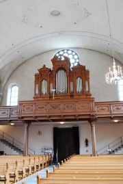 Vue intérieure en direction du merveilleux orgue Metzler. Cliché personnel