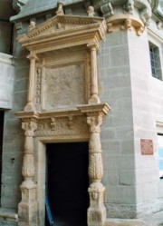Porte Renaissance au Château d'Avenches. Cliché personnel
