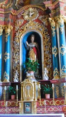 Détails de superbe maître-autel baroque consacré à la Vierge. Cliché personnel