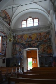 Vue de la nef en direction de l'entrée Ouest (peinture du Jugement dernier). Cliché personnel