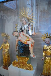 Pietà du premier art baroque, à l'entrée. Cliché personnel
