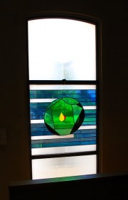 Un vitrail de A. Engeler (2004). Cliché personnel