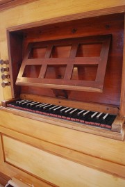 Vue du clavier de l'orgue. Cliché personnel