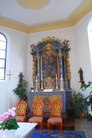 Vue du maître-autel depuis l'entrée du choeur. Cliché personnel