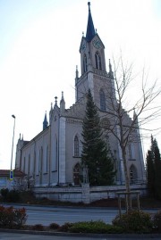 Vue de l'église de Grosswangen. Cliché personnel (fin mars 2012)
