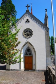 La chapelle néogothique dédiée à Marie. Cliché personnel