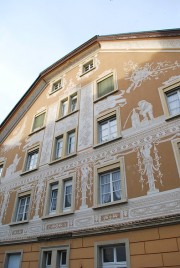 Façade baroque dans la ville. Cliché personnel