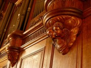Détail du buffet de l'orgue Callinet de N.-Dame à St-Etienne. Cliché de M. J.-L. Perrot