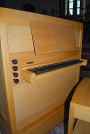 Le clavier de l'orgue de choeur (4 jeux). Cliché personnel