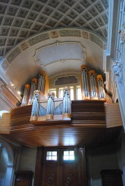 Vue de la nef et de l'orgue Mascioni. Cliché personnel privé