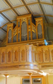 Pour terminer: une vue de l'orgue Mathis. Cliché personnel