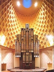 Orgue Rieger au Conservatoire National Sup. de Paris (2002). Crédit: www.rieger-orgelbau.com/