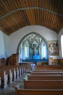 La nef et l'orgue au fond dans le choeur. Cliché personnel