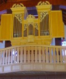 Vue de l'orgue de Chavannes-près-Renens. Source: www.tricoteaux.com/2-suisse.html   