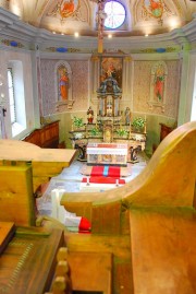 Vue de la nef et du choeur depuis l'orgue. Cliché personnel