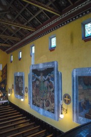 Fresques décorant l'intérieur. Cliché personnel