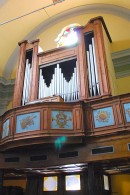 Vue de l'orgue de l'église d'Intragna. Cliché personnel de juin 2012
