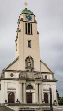Eglise catholique de Dietikon. Source: google.ch/maps/