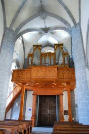 Vue de l'orgue Kuhn-Füglister depuis la nef. Cliché personnel