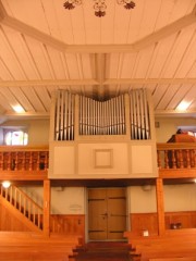 La Chaux-du-Milieu, nef et orgue Goll. Cliché personnel