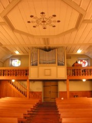La Chaux-du-Milieu, vue générale, nef et orgue. Cliché personnel