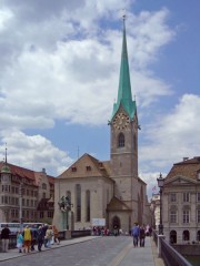 Le Fraumünster de Zürich. Crédit: //de.wikipedia.org/