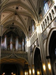 Elévation de la nef et grand orgue. Cliché personnel