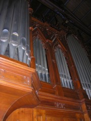 Temple Farel, vue d'une partie de la façade de l'orgue. Cliché personnel