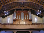 Temple Farel, autre vue de l'orgue Kuhn. Cliché personnel