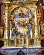 Détail de l'autel de la Vierge sur son lit de mort (gothique tardif). Cliché personnel