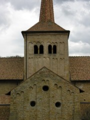 Romainmôtier, vue sur le transept. Cliché personnel