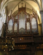 Une autre vue de l'orgue Kuhn de l'église catholique N.-Dame à Vevey. Cliché personnel