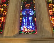 La représentation de Marie: vitrail axial du Grossmünster. Cliché personnel